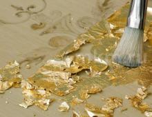 The technology of gilding with gold leaf jewelry and various household items from lake Julia